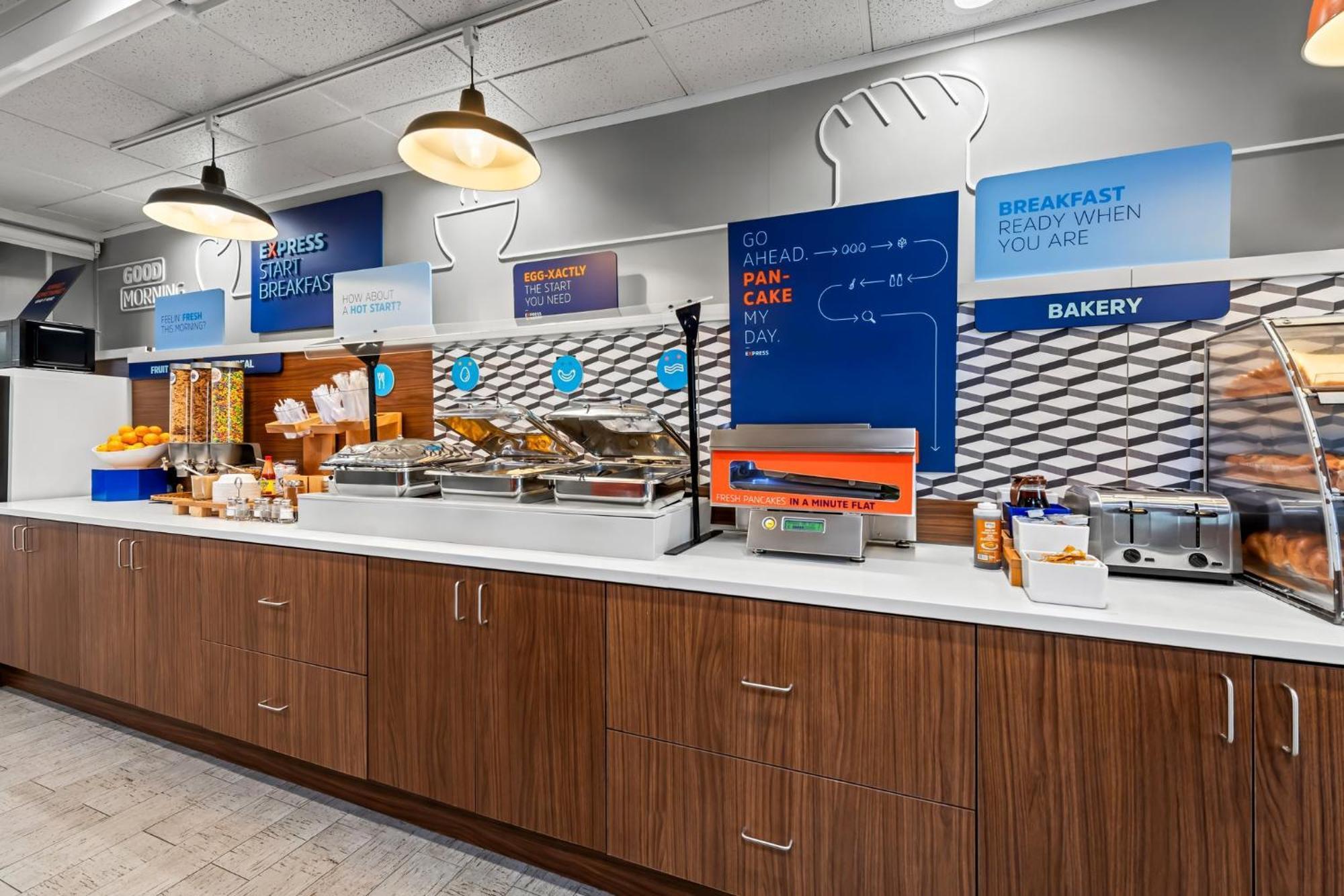 Holiday Inn Express Saint Simons Island By Ihg St. Simons Island Exterior foto